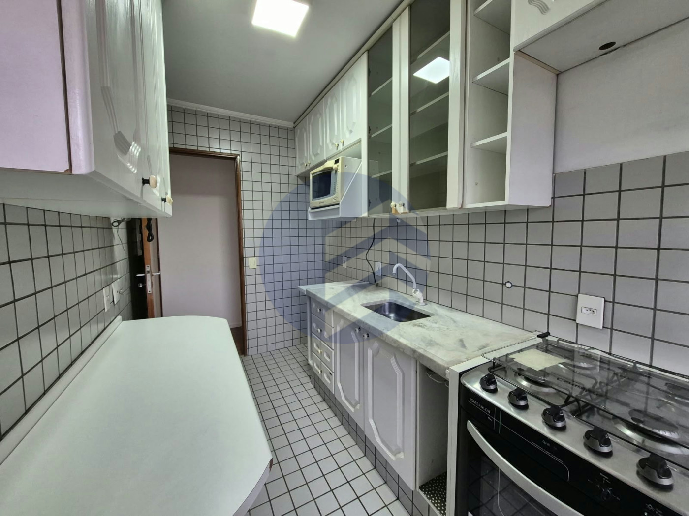 Apartamento à venda com 3 quartos, 1 banheiro e 1 vaga próximo à USP