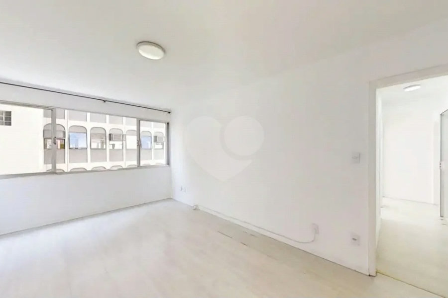 Apartamento para venda em Itaim Bibi com 3 quartos, sendo 1 suíte, 78m²