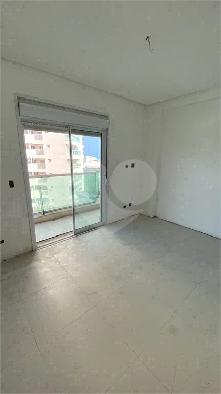 Apartamento alto padrão Guarujá