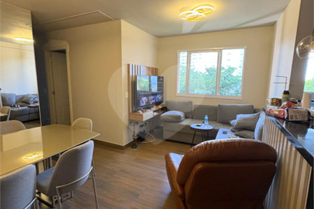 Apartamento Mobiliado à Venda na Rua Itendência, – 70m², 3 Quartos (1 Suíte)