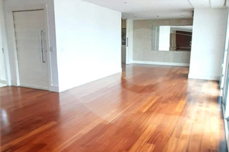Apartamento Alto Padrão de 176m² na Aclimação — São Paulo/SP