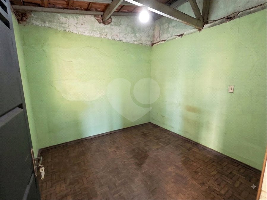 Casa Térrea Charmosa e Espaçosa na Vila Prado: Conforto, Praticidade e Próxima ao Centro!
