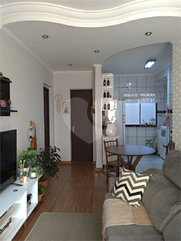 Apartamento no Residencial Jardim das Torres.
