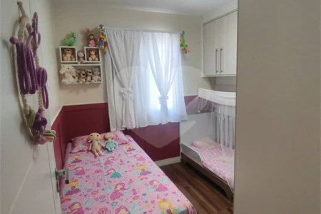 Apartamento com 49m², 2 quartos, 1 garagem, à venda em Itaquera