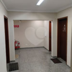 Ótima sala comercial para locação na Vila Santa Catarina