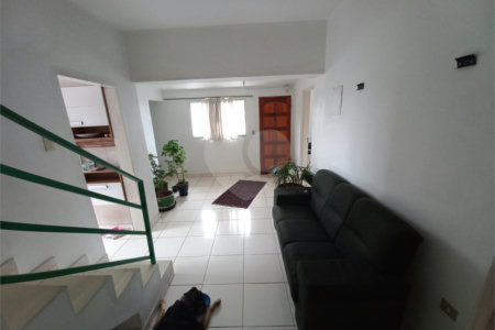 Casa de 292m² de terreno à venda - Vila Pirajussara