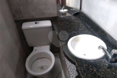Casa residencial à Venda Santa Felícia com 3 Suítes