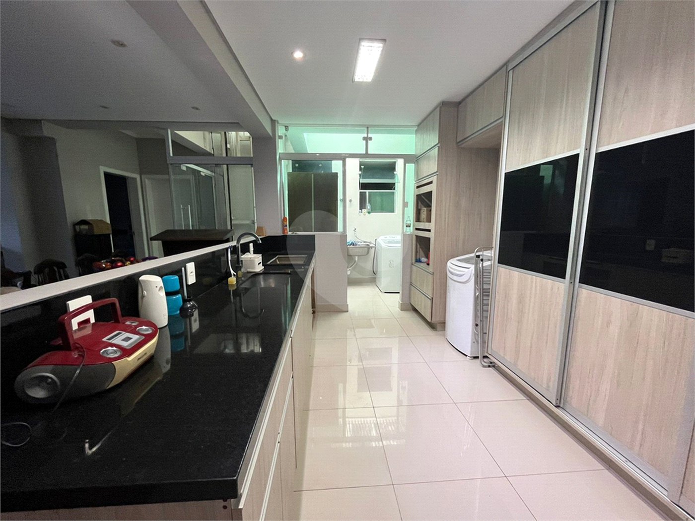 Sobrado à venda com 3 suítes em Vila Oratório, São Paulo, SP