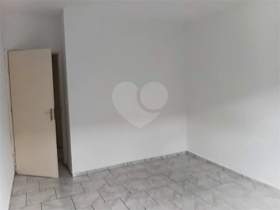 Casa com 2 dormitórios para alugar, 90 m²- Jardim Villaça - São Roque/SP