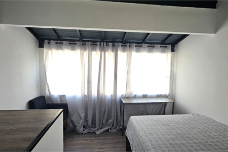 Sobrado moderno em Itaguá / Ubatuba