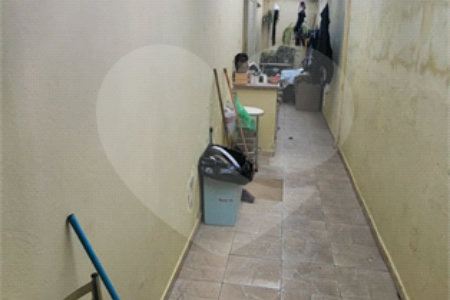 Casa a venda na rua Coronel Leopoldo Prado
