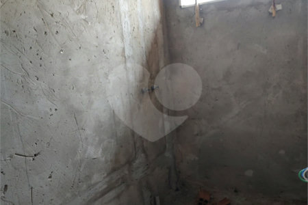 Sobrado no condomínio Village Damha II