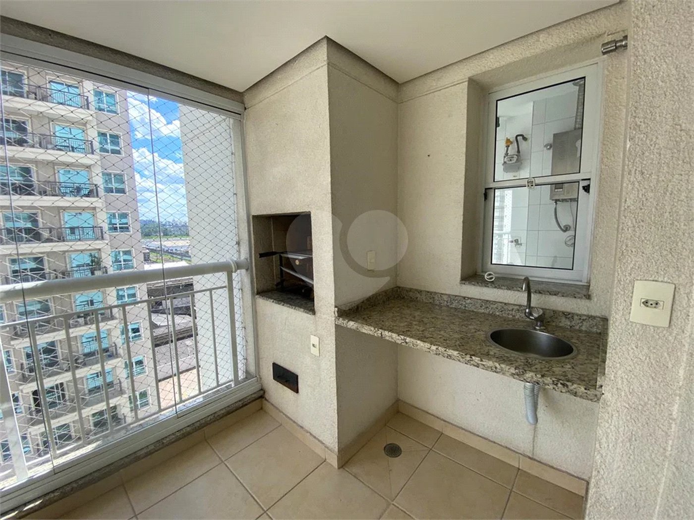 APARTAMENTO A VENDA NA VILA LEOPOLDINA COM 03 DORM 1 SUITE E 2 VAGAS DE GARAGEM