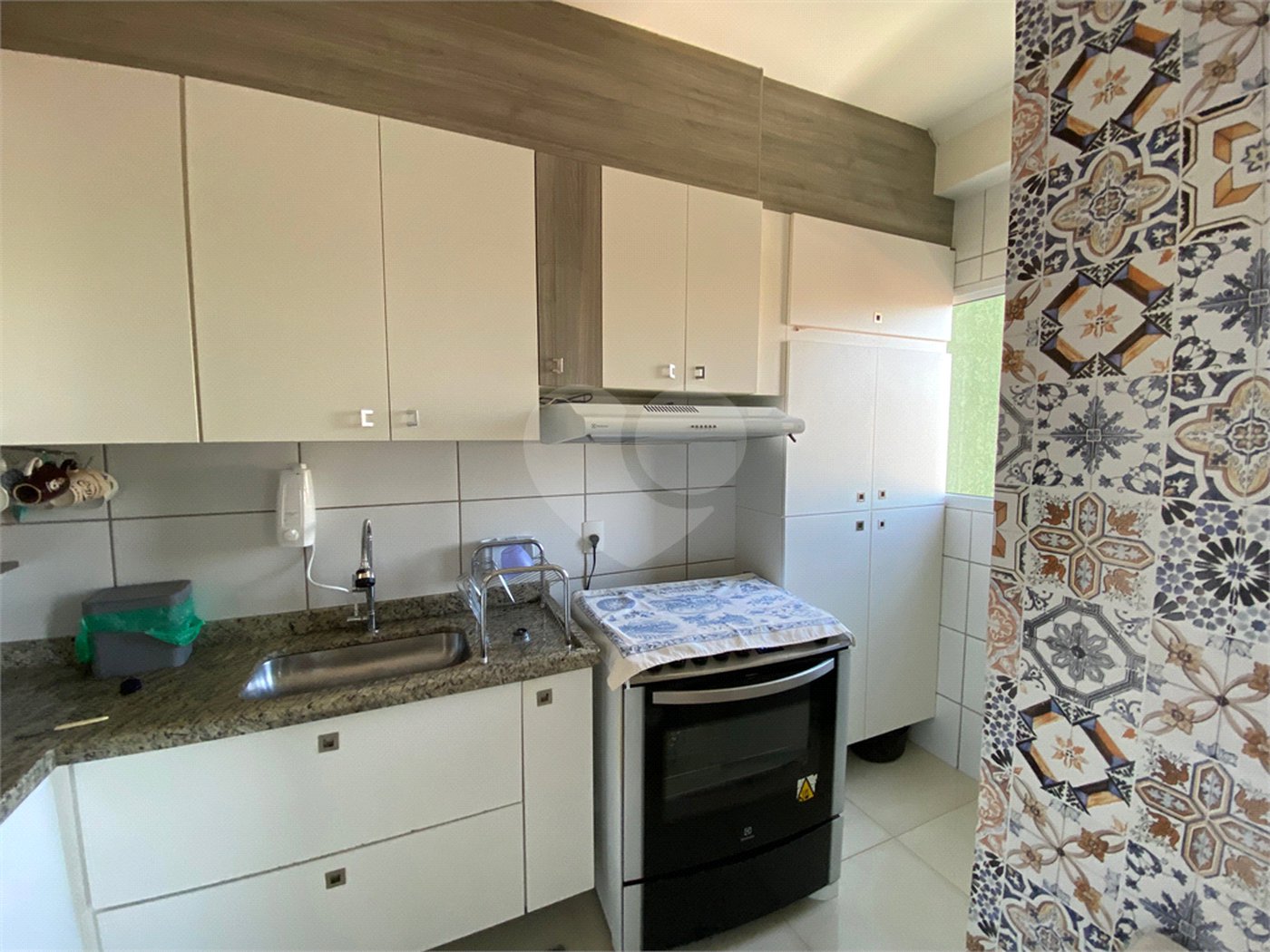 Apartamento de 2 dormitórios (1 suíte) próximo a Rodoviária