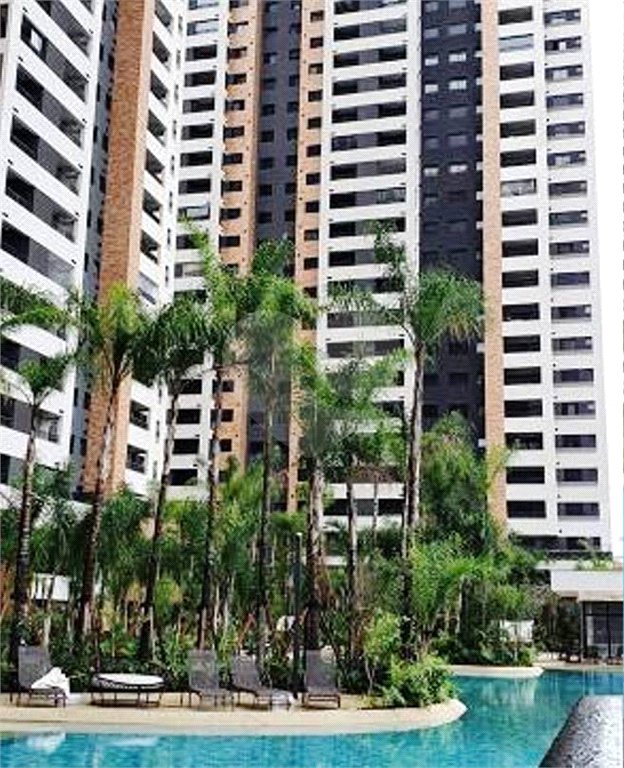 Magnífica Cobertura Penthouse à venda no condomínio Piscine Resort.