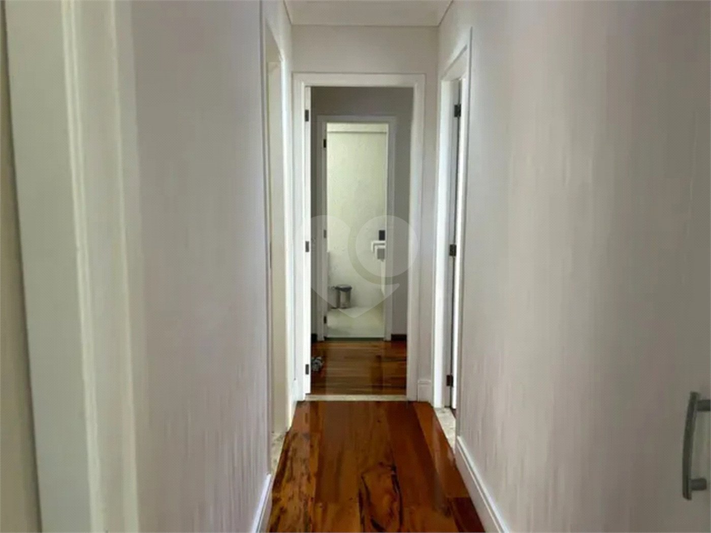 APARTAMENTO A VENDA 156M², 3 SUITES, 1 ESCRITORIO, 3 VAGAS - JARDIM DAS INDUSTRIAS - SÃO JOSÉ DOS CA