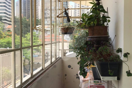Apartamento à venda com 110 m² na Vila Mariana