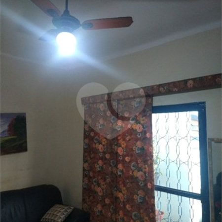 Casa térrea no Centro em Araraquara/SP, com 4 dormitórios