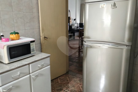 Apartamento 2 dormitórios sendo uma suíte próximo as estações Anhangabaú, Bela Vista e do metrô