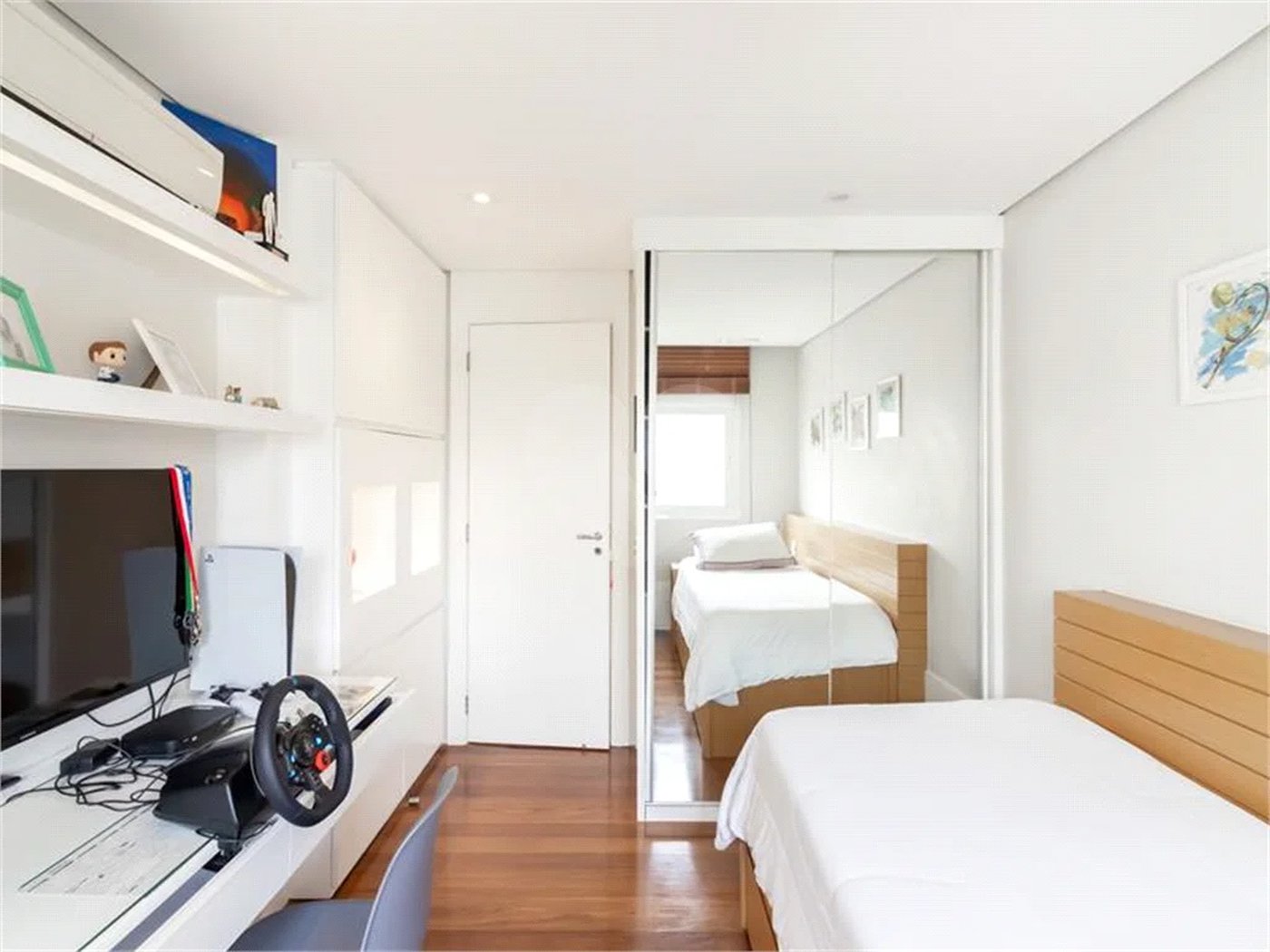 Apartamento à venda com 3 suítes em Vila Mariana, São Paulo, SP