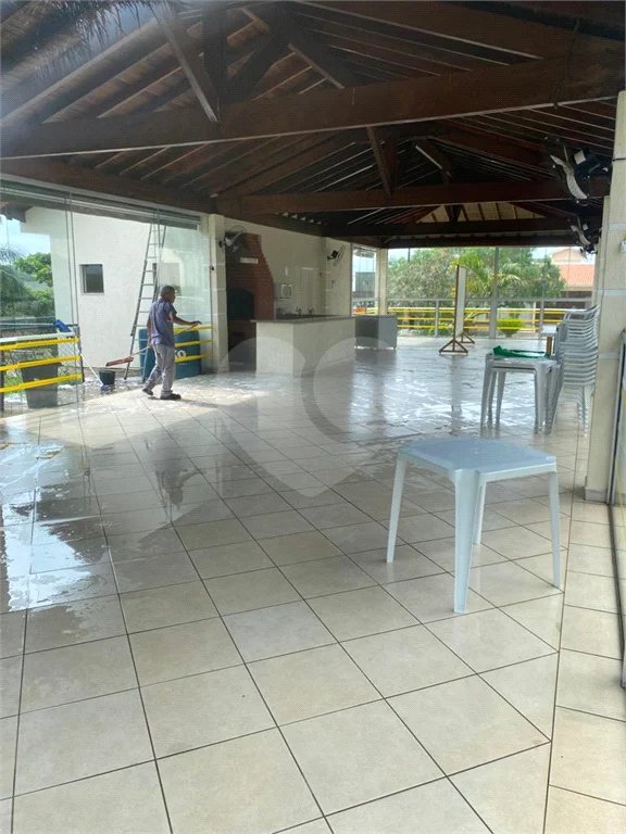 Sobrado de esquina Golden Park