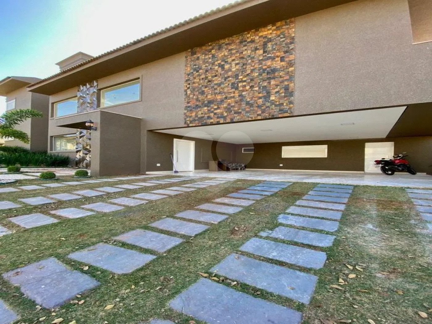 Casa à venda com 4 suítes em Parque Residencial Damha IV, São José do Rio Preto, SP