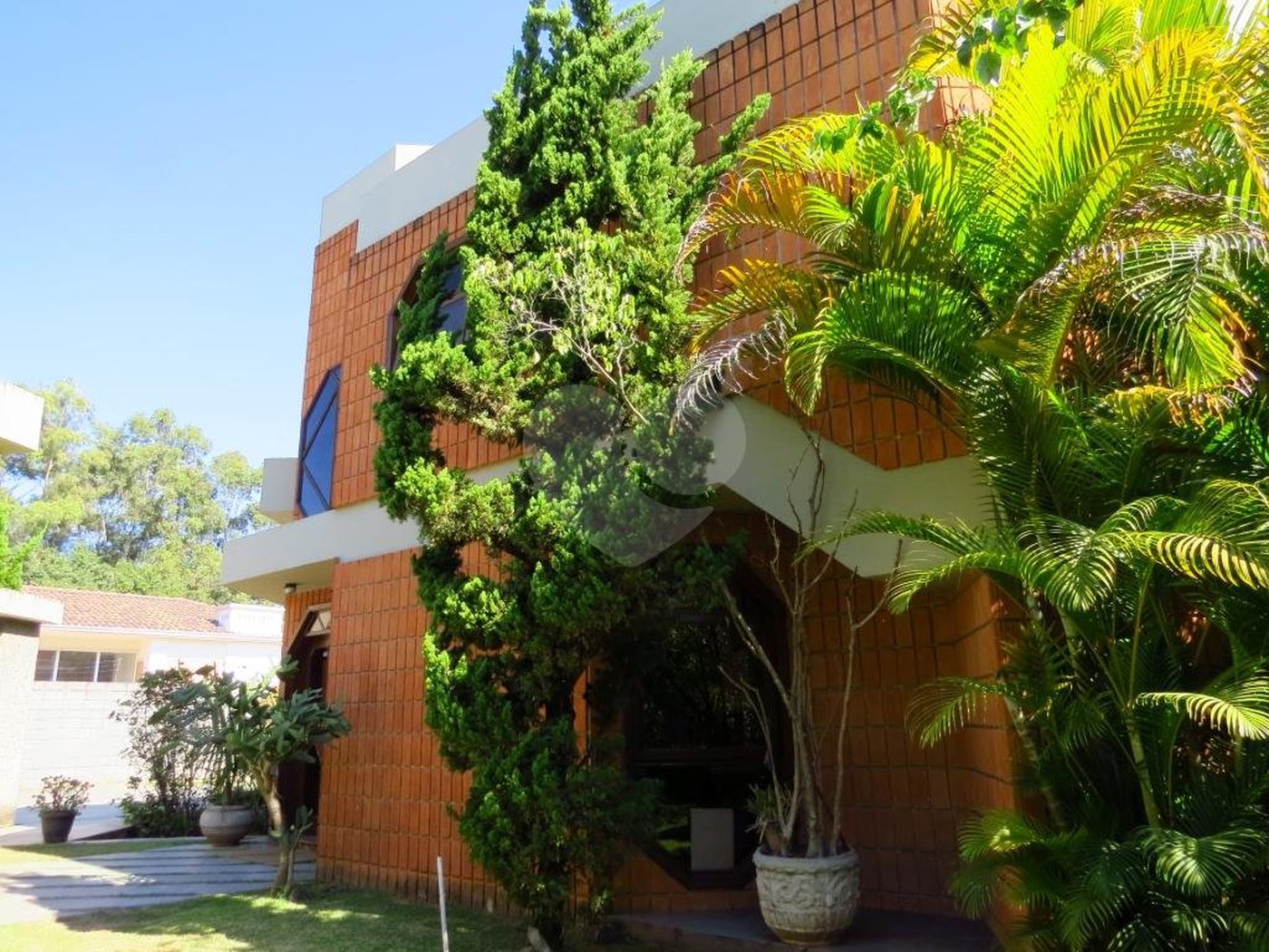 Casa de Vila à venda com 5 quartos, sendo 3 suítes, em Morumbi, São Paulo, SP