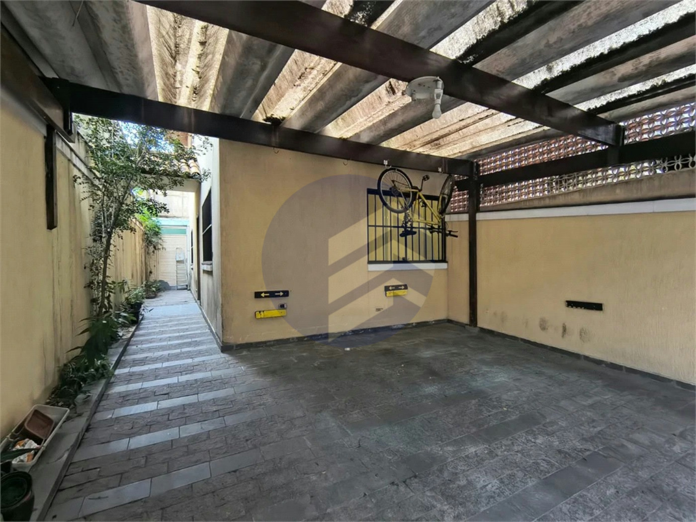 Sobrado à venda com 3 quartos, sendo 1 suíte, em Butantã, São Paulo - SP
