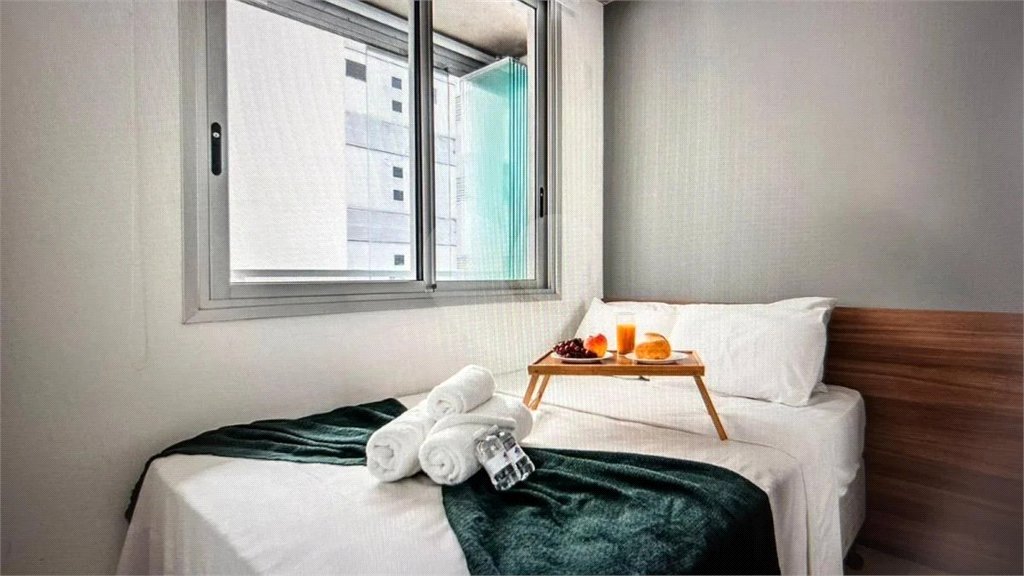 A venda Apto 40m2 com 2 dorms 2 suites próx Shopping Frei Caneca Estuda Permuta
