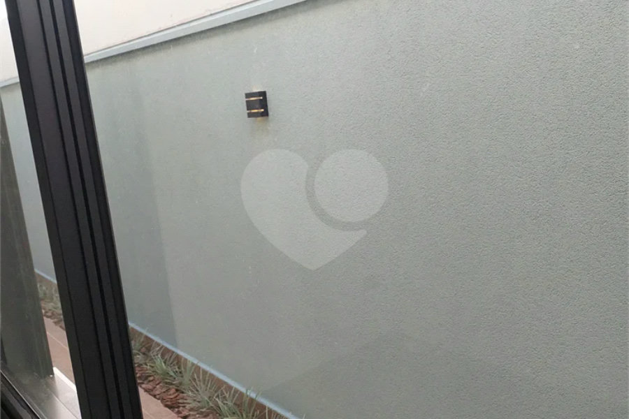 Casa térrea em condomínio fechado com 3 dormitórios sendo 1 suíte em Piracicaba-SP.