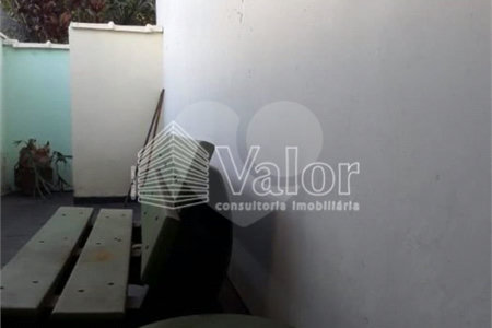 Casa Térrea à Venda
