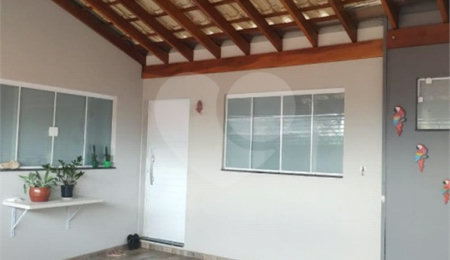 Casa à venda com 3 quartos, sendo 1 suíte,  em Vila Costa do Sol, São Carlos, SP