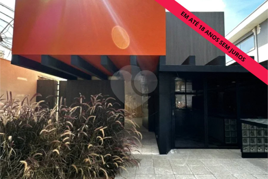 Casa Comercial disponível para venda e locação no Bairro Cidade Jardim em Piracicaba - SP.