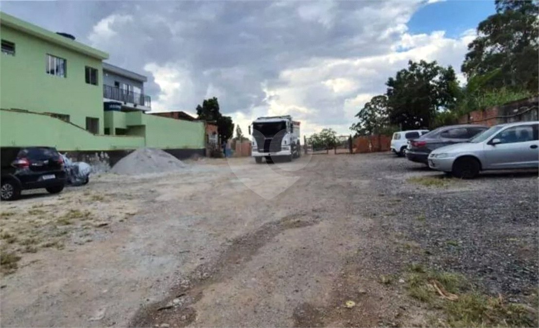 Terreno residencial para venda com 1.100m² - no Jaraguá.