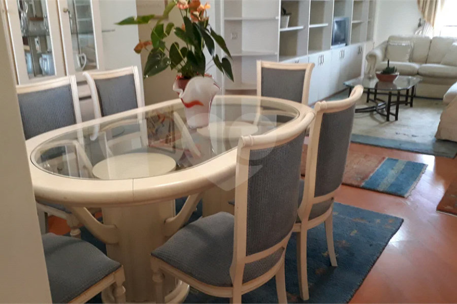 Apartamento à venda mobiliado nos Jardins — 126 m²