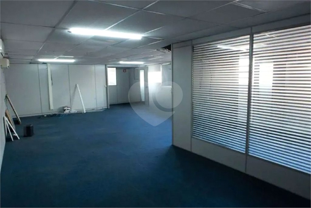 Galpão Comercial com 370m² para venda e locação na Vila Guarani – Excelente Oportunidade para Empresas