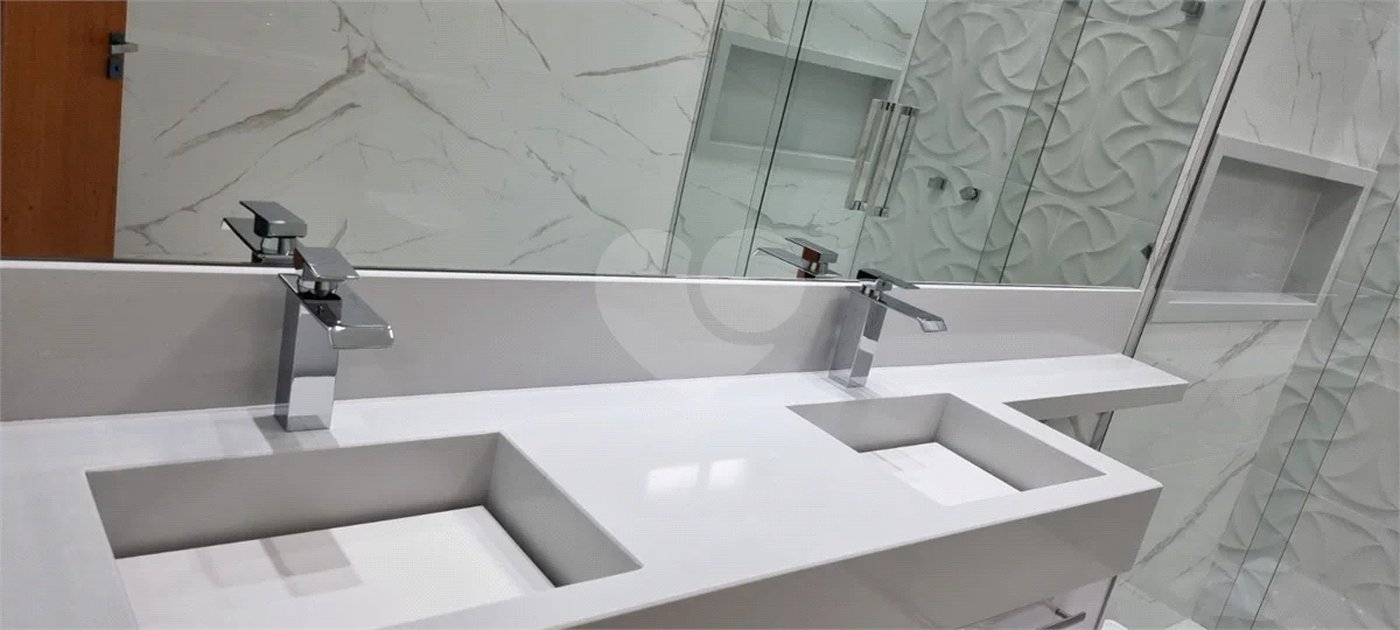 Indaiatuba - Sp - Condomínio London Park - Sol da manhã - 300 m² de terreno | 192 m² de área construída - R$ 1.990.000,00 - 03 suites - Uma residência cuidadosamente planejada para quem valoriza conforto, qualidade, tecnologia e ambientes funcionais, com acabamentos de primeira e uma arquitetur