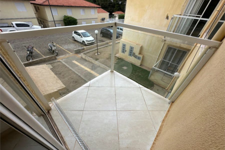 Apartamento no Condomínio Recanto Verde, com 59 m².