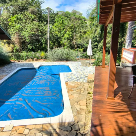 Casa à venda ou para alugar com 7 quartos, sendo 5 suítes, no condomínio Estância Marambaia, Vinhedo - SP