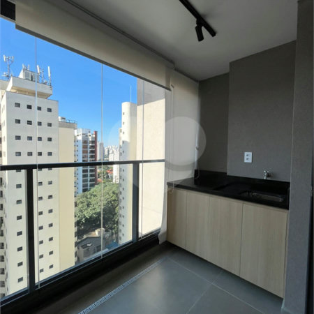 Studio locado á venda perto do metrô no Campo Belo, São Paulo - SP