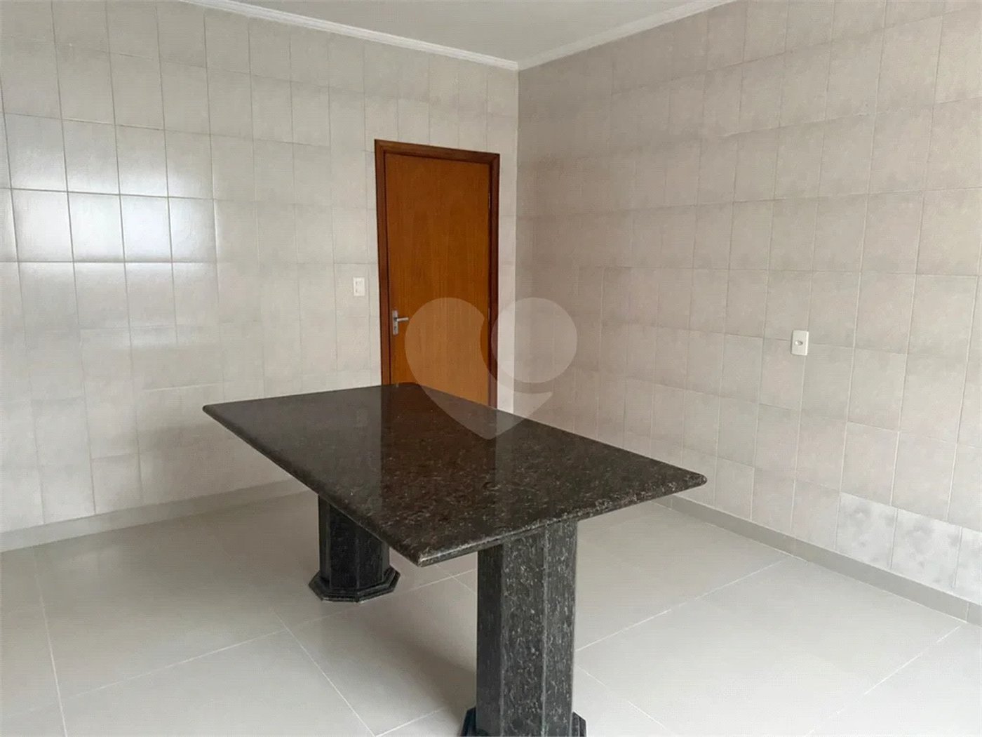 Casa à venda no Bairro Nova Piracicaba Casa à venda 3 dormitórios, 304m2 - Bairro Nova Piracicaba - Piracicaba, SP Casa à venda 3 dormitórios, 304m2 - Bairro Nova Piracicaba - Piracicaba, SP