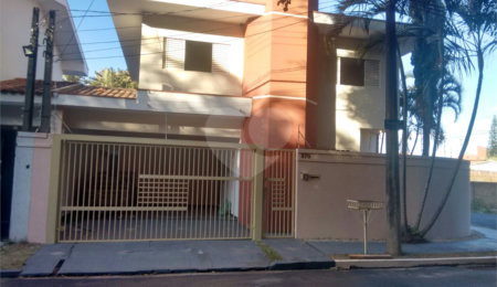 Sobrado à venda com 3 quartos, sendo 1 suíte,  em Jardim Nova Santa Paula, São Carlos, SP