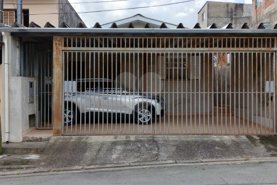 Imóvel com 3 dormitórios na Vila Santa Catarina