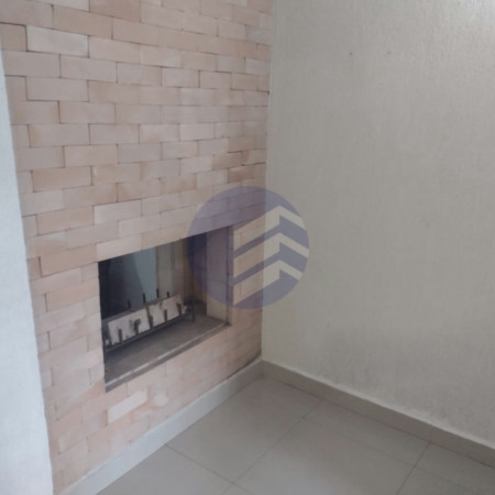 Casa à venda ou para alugar com 3 quartos, sendo 2 suítes, em Jardim Trussardi, São Paulo - SP