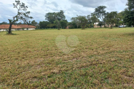 Lote Residencial no Condomínio Vila Pinhal do Broa.