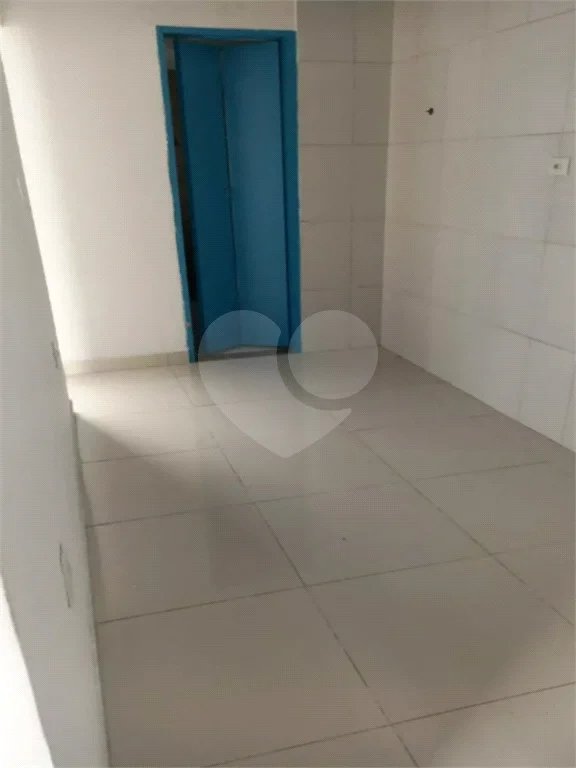 Duas casas com área total de 220m², 4 dormitórios, 3 suítes, 1 vaga de garagem, à venda em Pirituba