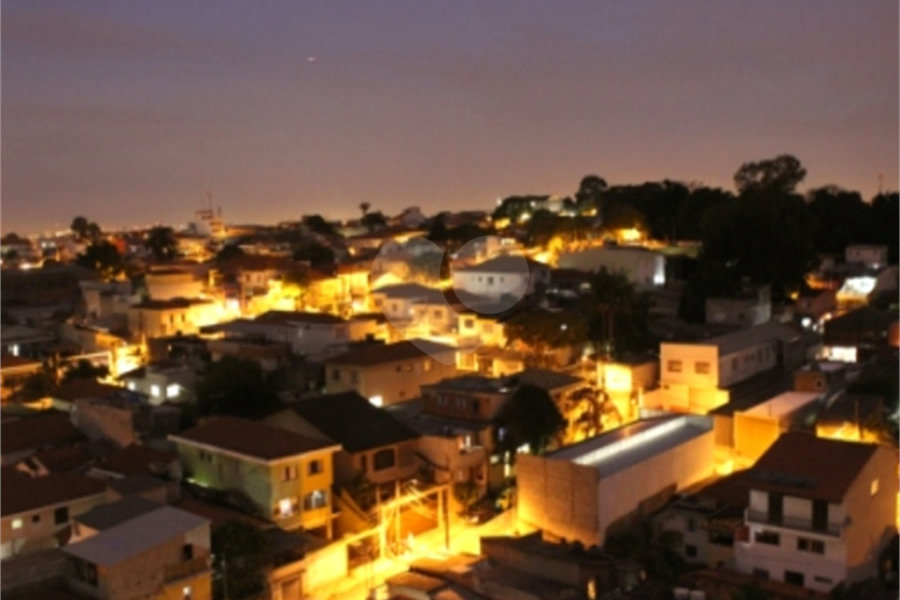 Apartamento 03 Dorm 02 Banheiros 01 Vaga na Saúde para Venda.