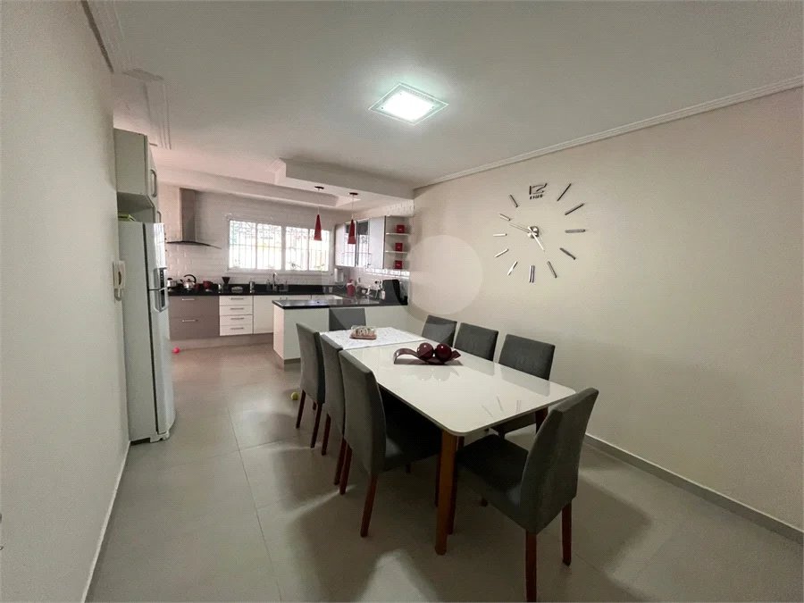 Casa com 367m², 3 dormitórios, 9 vagas, à venda na Vila Santa Teresa - Sto André.