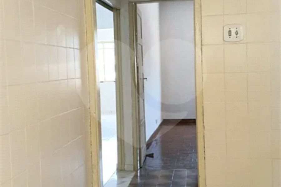 TERRENO ESQUINA A VENDA COM 3 CASAS + GARAGENS NO JABAQUARA / OU ALUGA CASA PRINCIPAL