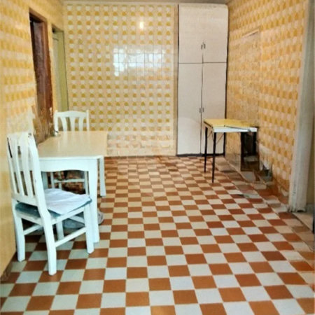 Apartamento com 83m² , 2 dormitórios , 2 vagas , à venda no bairro Cerâmica em São Caetano do Sul.
